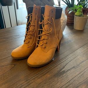 Women’s Timberlands